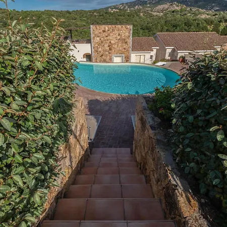 Baia Bianca Sardinia * Байя Сардиния