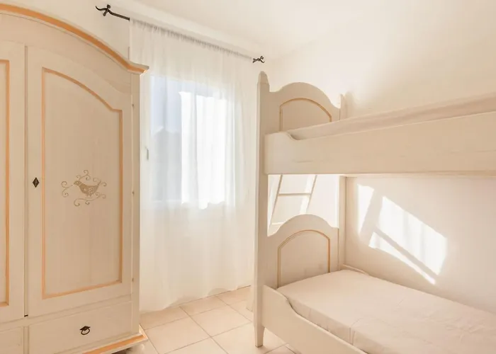 Апартаменты Baia Bianca Sardinia