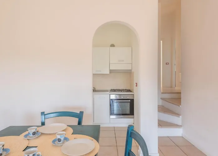 Baia Bianca Sardinia Baja Sardinya