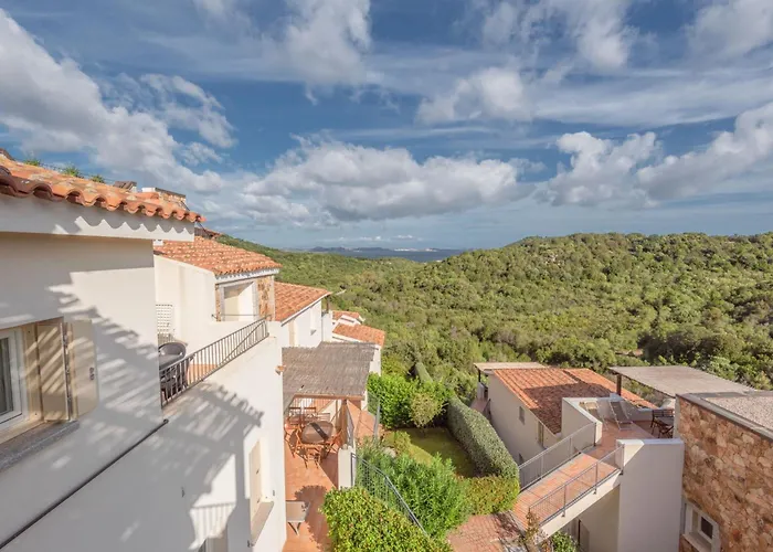 Baia Bianca Sardinia Baja Sardinya