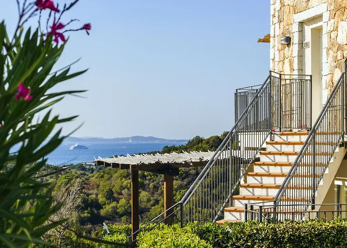 Daire Baia Bianca Sardinia *